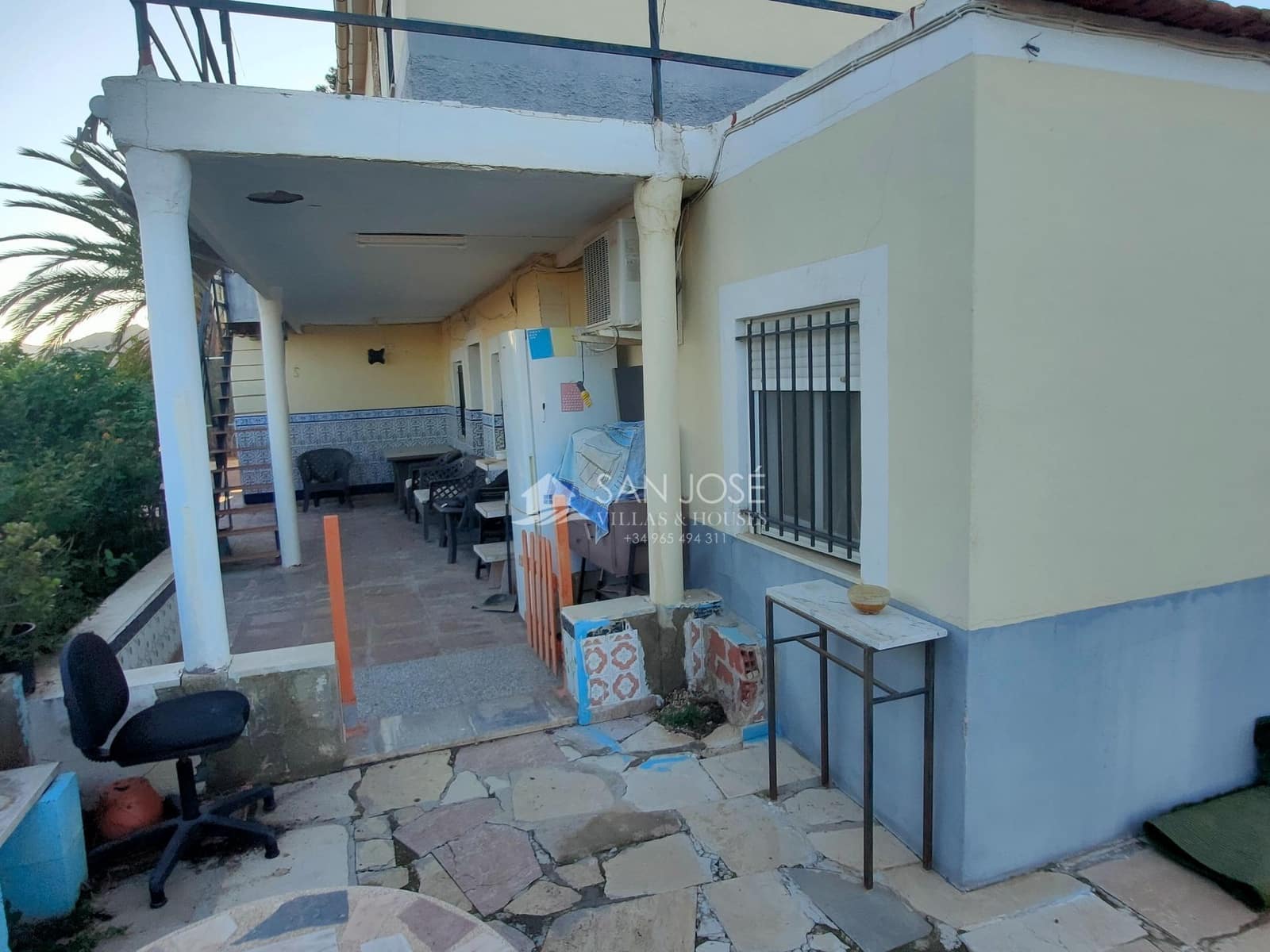 5 bedroom Villa for sale in Novelda with pool - € 197,260 (Ref: 9497570)