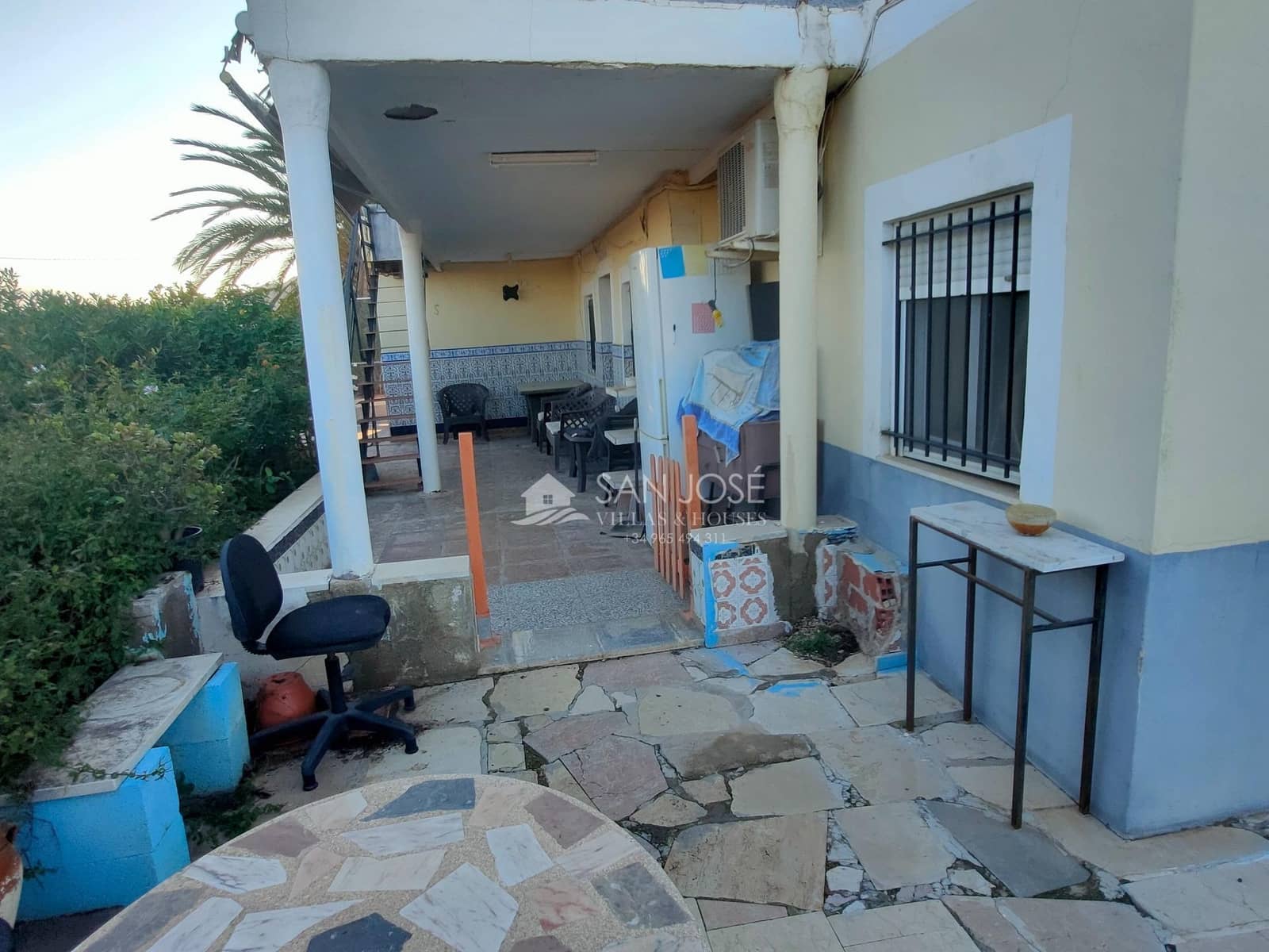 5 bedroom Villa for sale in Novelda with pool - € 197,260 (Ref: 9497570)