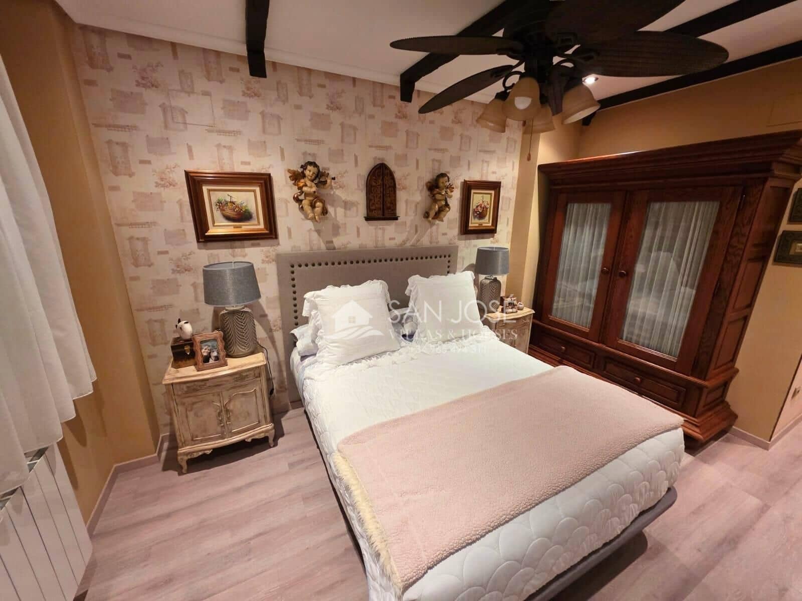 Chalet de 3 habitaciones en Aspe en venta con piscina garaje - 339.900 € (Ref: 9499772)