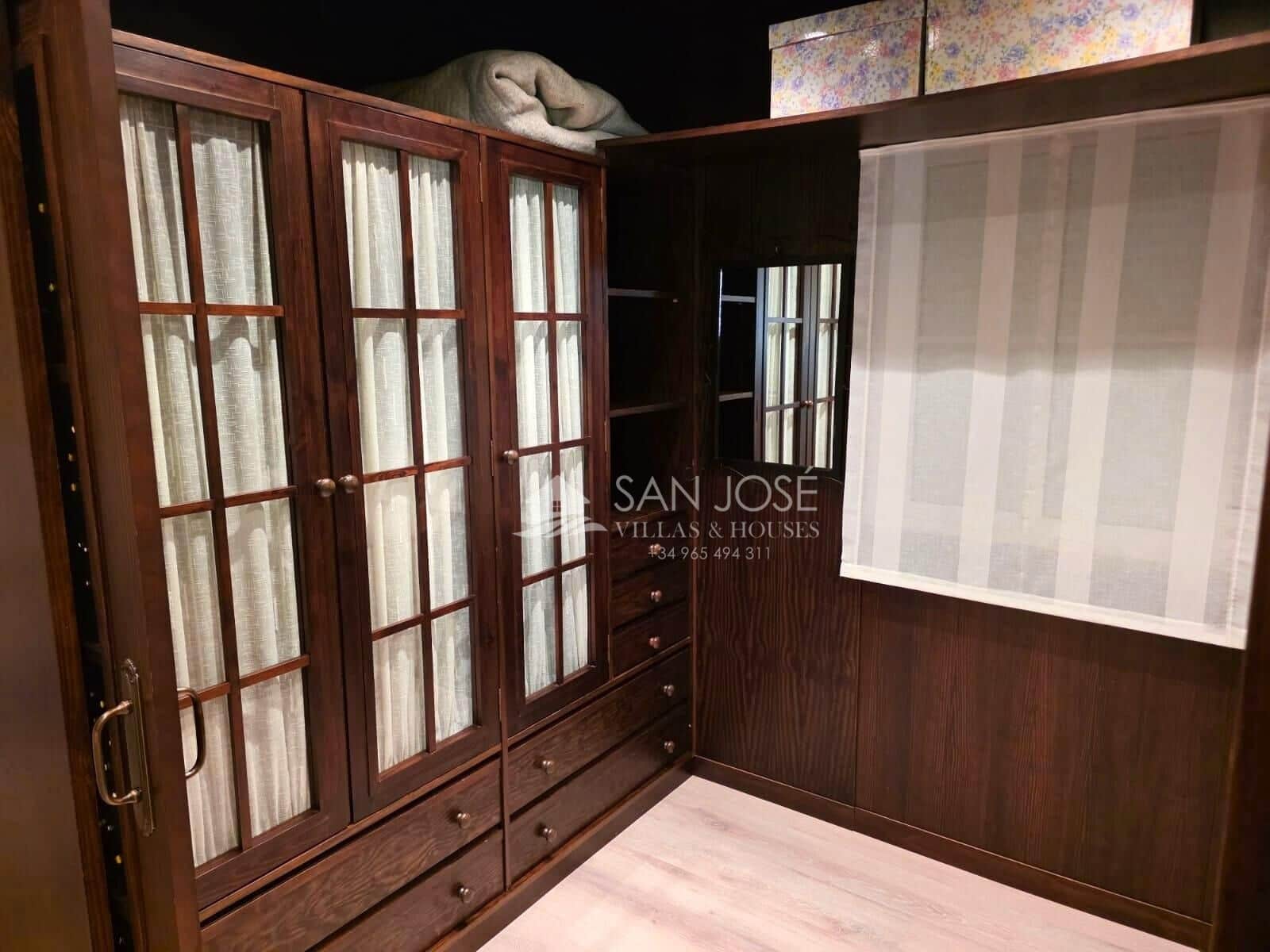 Chalet de 3 habitaciones en Aspe en venta con piscina garaje - 339.900 € (Ref: 9499772)