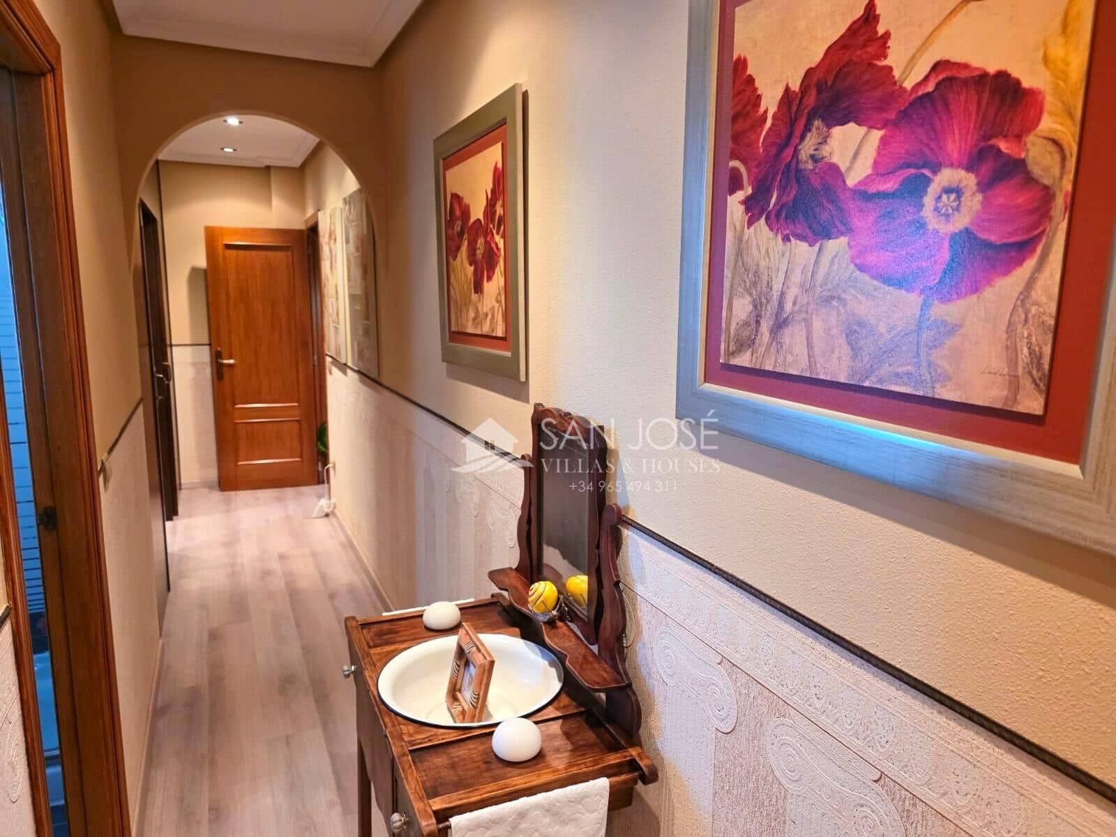 Chalet de 3 habitaciones en Aspe en venta con piscina garaje - 339.900 € (Ref: 9499772)