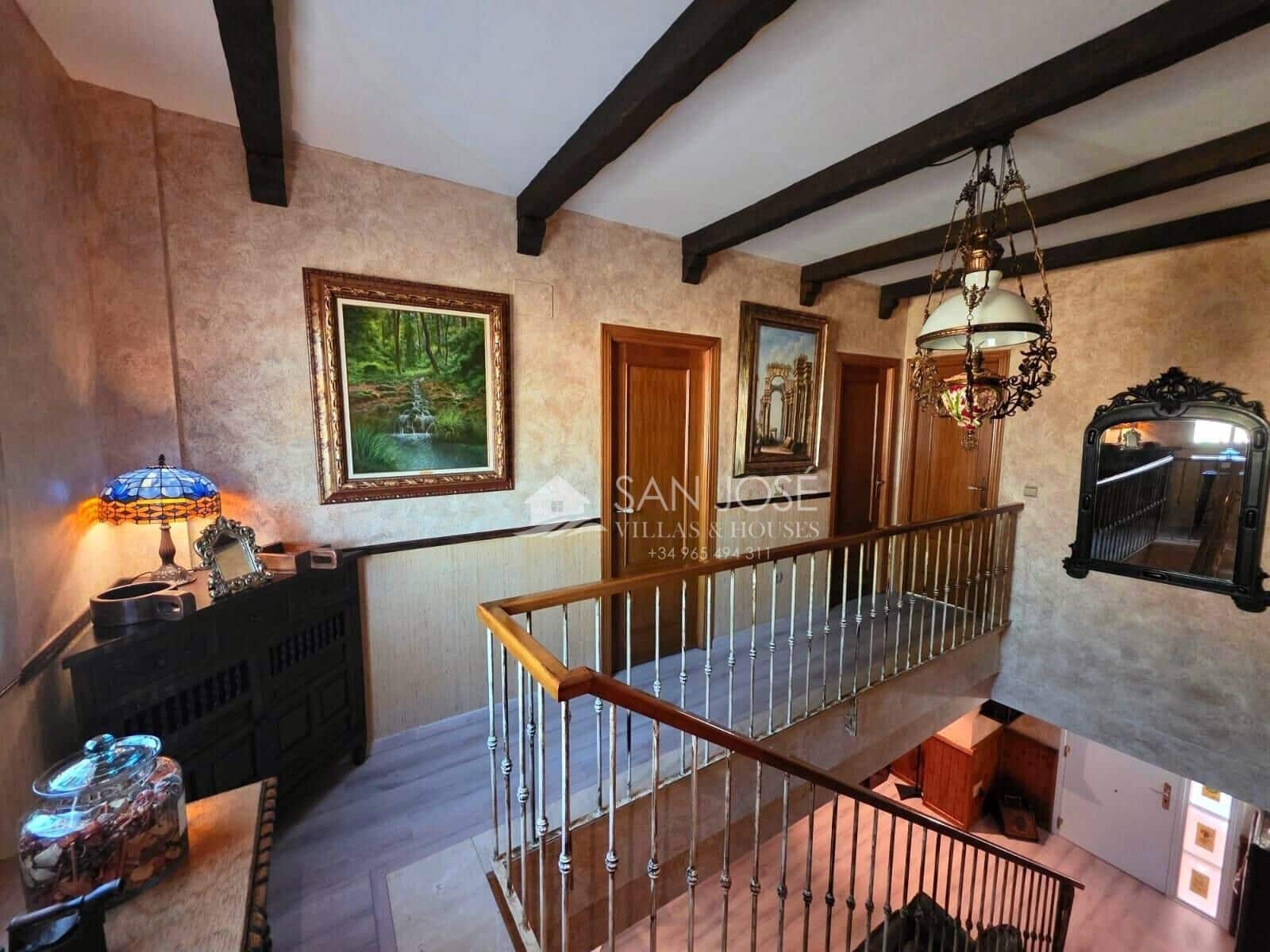 Chalet de 3 habitaciones en Aspe en venta con piscina garaje - 339.900 € (Ref: 9499772)