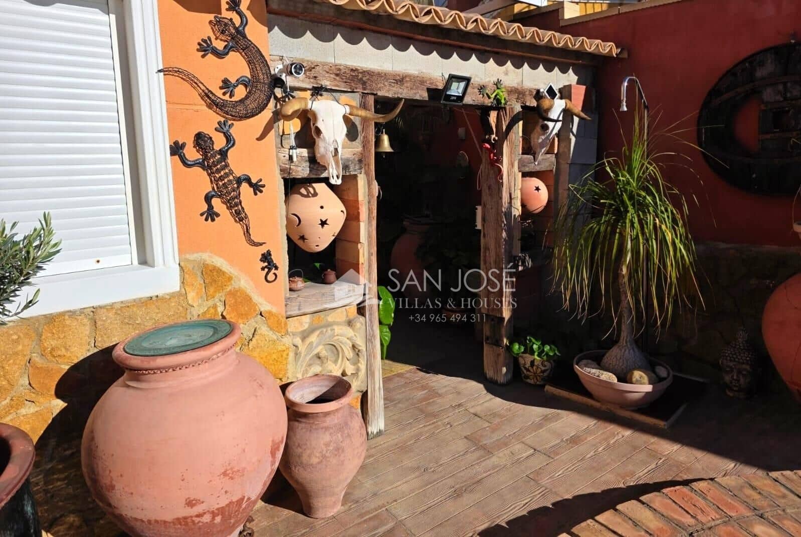 Chalet de 3 habitaciones en Aspe en venta con piscina garaje - 339.900 € (Ref: 9499772)