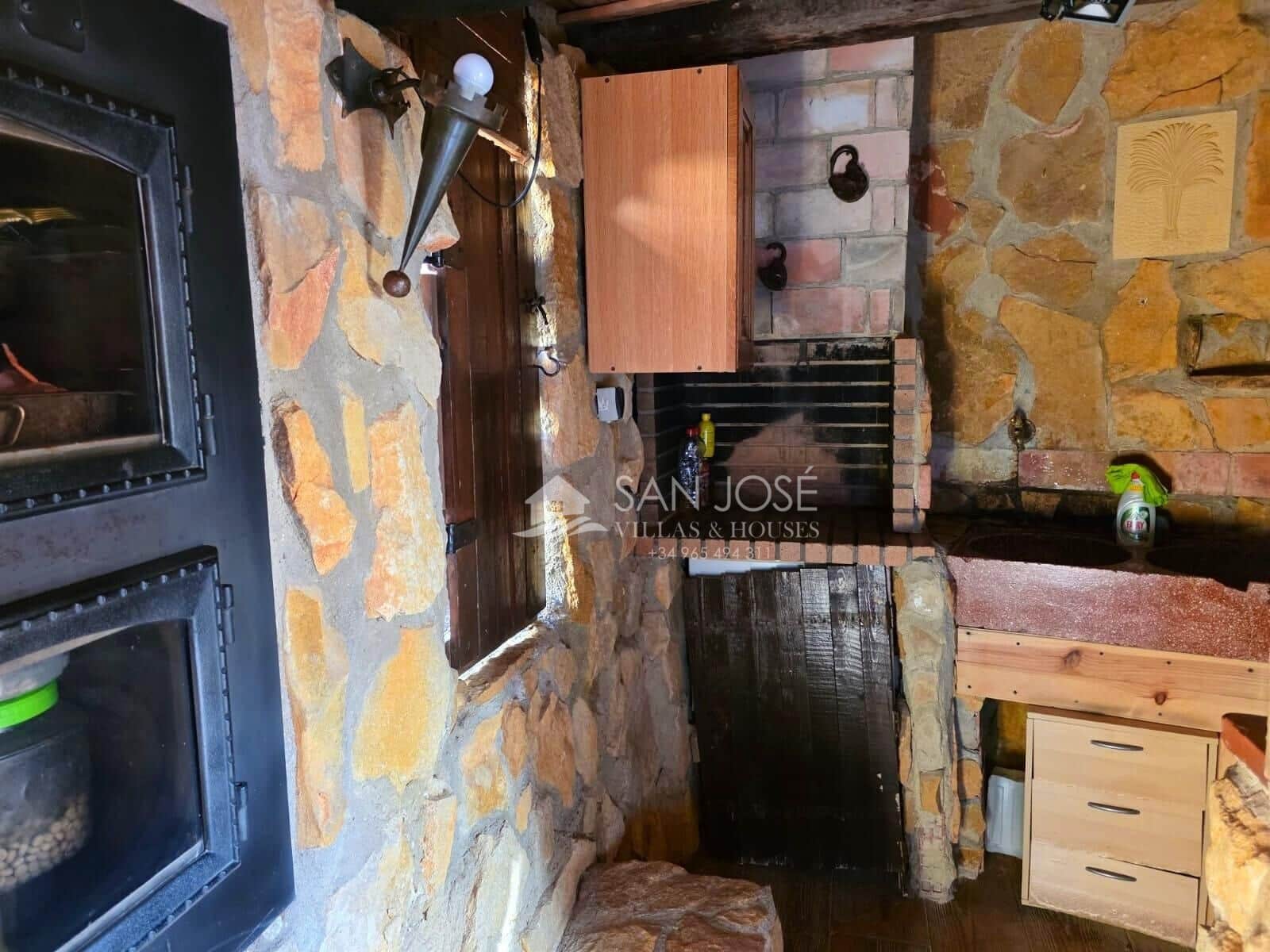 Chalet de 3 habitaciones en Aspe en venta con piscina garaje - 339.900 € (Ref: 9499772)