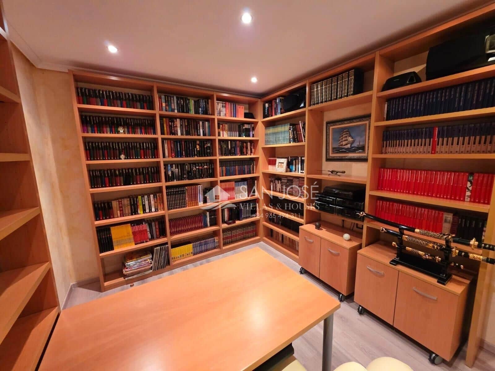 Chalet de 3 habitaciones en Aspe en venta con piscina garaje - 339.900 € (Ref: 9499772)