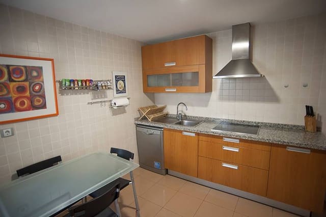 3 sovrum Lägenhet att hyra i Aspe med garage - 600 € (Ref: 9524505)