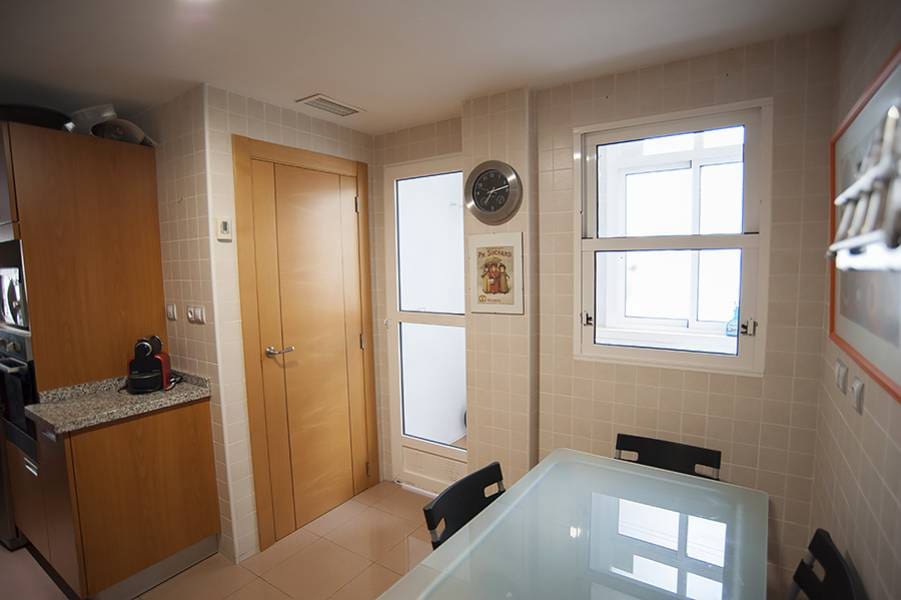 3 sovrum Lägenhet att hyra i Aspe med garage - 600 € (Ref: 9524505)