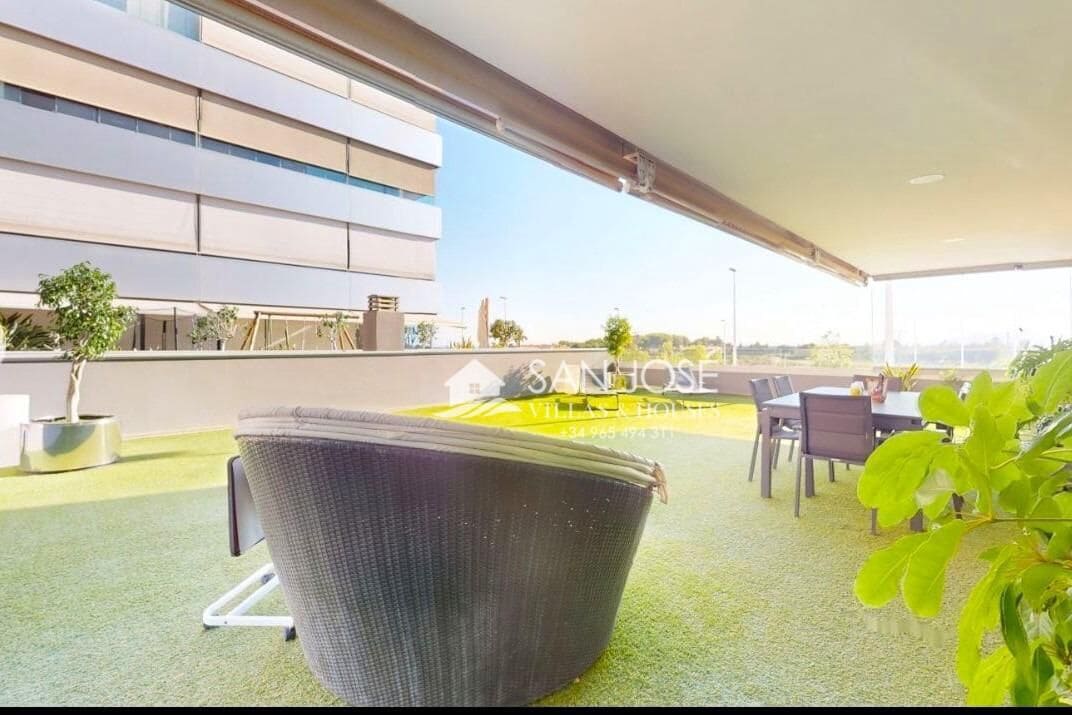 3 Zimmer Apartment zu verkaufen in Elche / Elx mit Pool Garage - 315.000 € (Ref: 9533956)