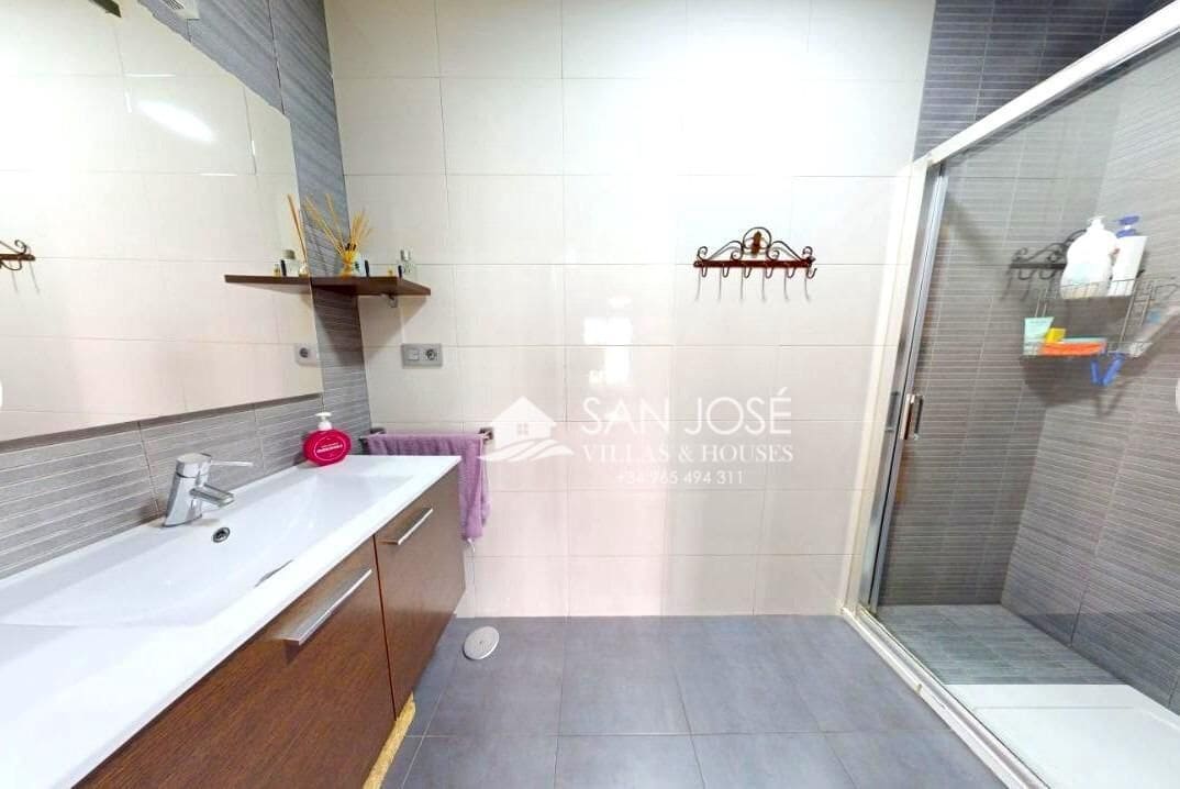 3 Zimmer Apartment zu verkaufen in Elche / Elx mit Pool Garage - 315.000 € (Ref: 9533956)