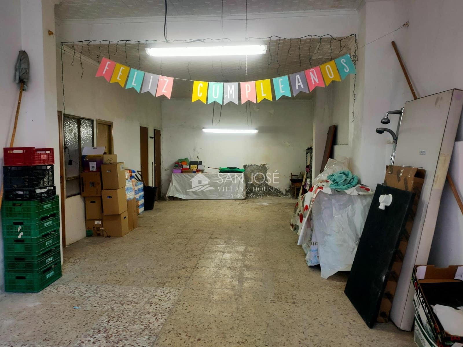 Kommersiell til salgs i Aspe - € 55 000 (Ref: 9533958)