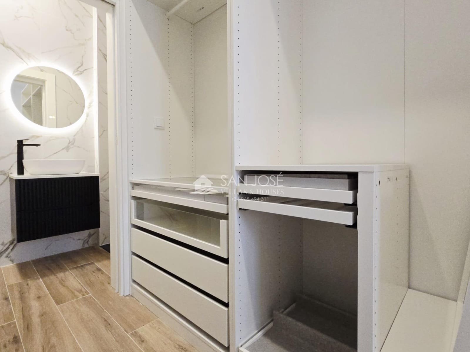 4 Zimmer Haus zu verkaufen in Aspe mit Garage - 465.000 € (Ref: 9533961)