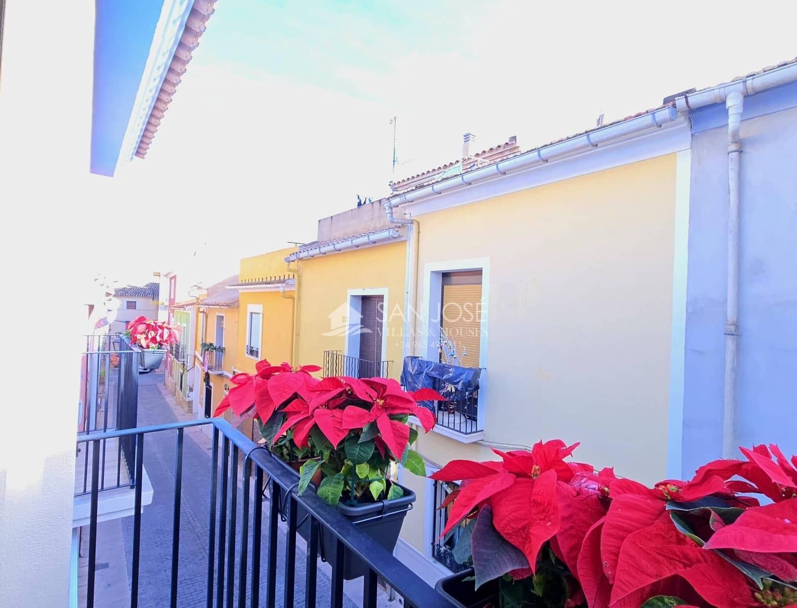 4 Zimmer Haus zu verkaufen in Aspe mit Garage - 465.000 € (Ref: 9533961)