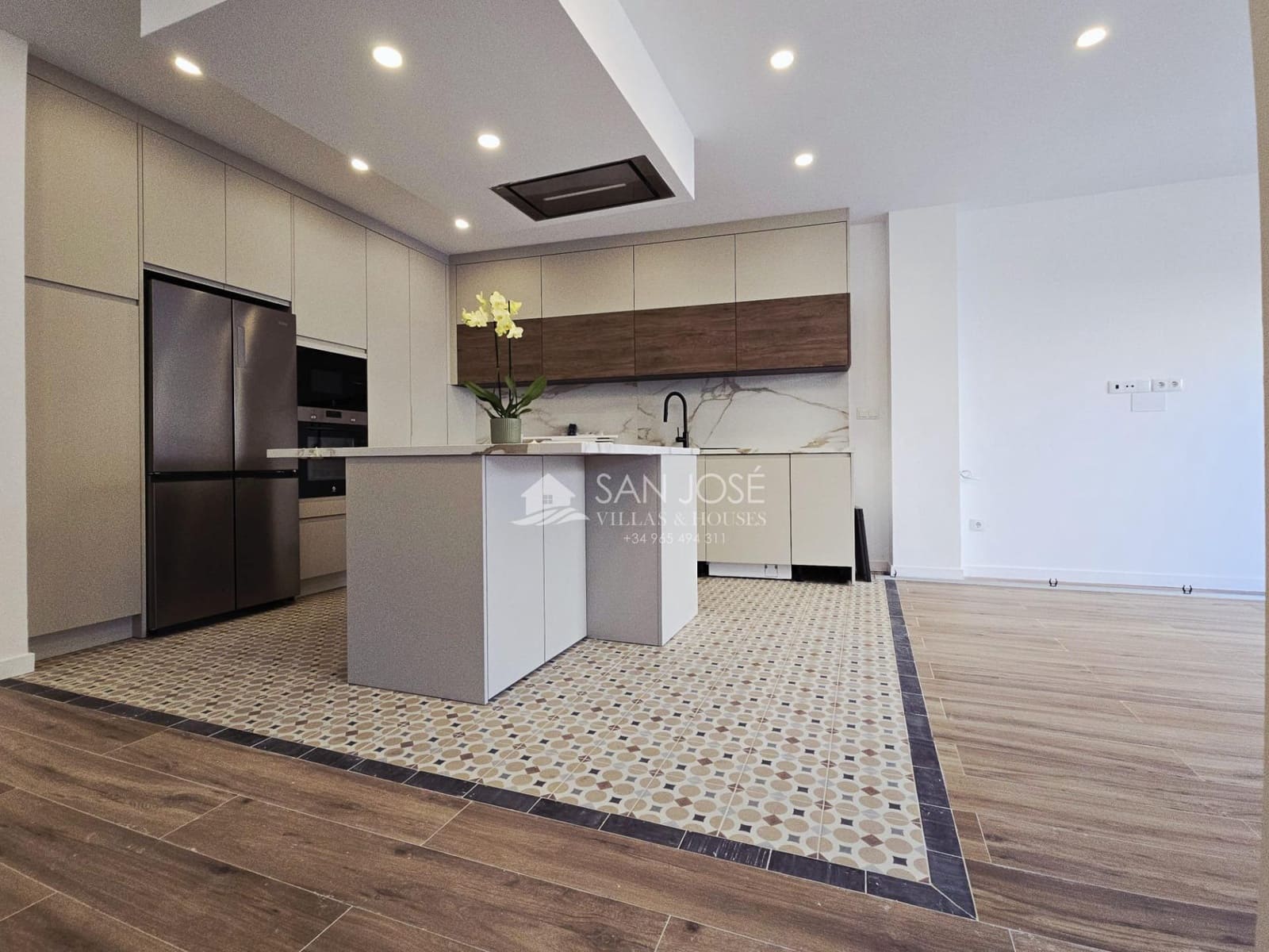 4 Zimmer Haus zu verkaufen in Aspe mit Garage - 465.000 € (Ref: 9533961)