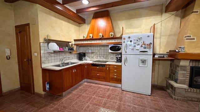 3 makuuhuone Bungalow myytävänä paikassa Aspe - 260 000 € (Ref: 9543842)