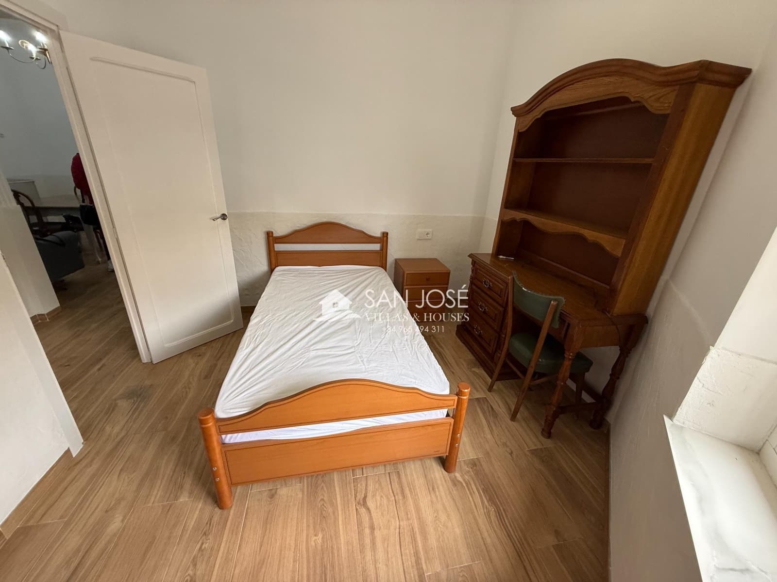Appartement de 3 chambres à louer à Novelda - 600 € (Ref: 9565427)