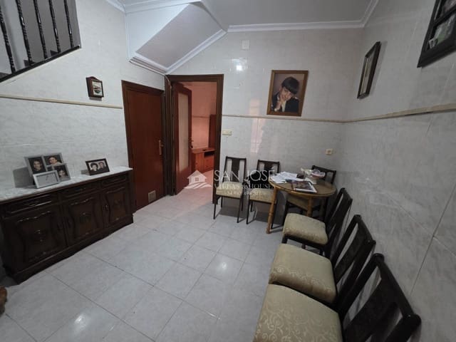 4 quarto Casa em Banda para venda em Aspe - 76 000 € (Ref: 9578950)