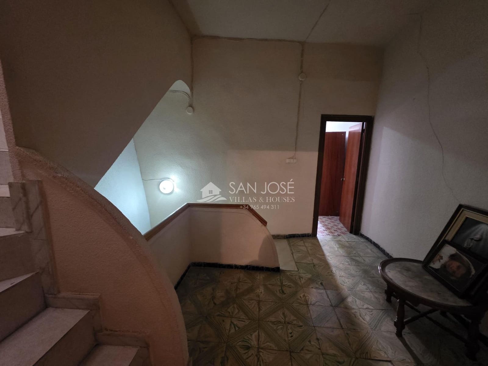 4 bedroom Townhouse for sale in Aspe - € 76,000 (Ref: 9578950)