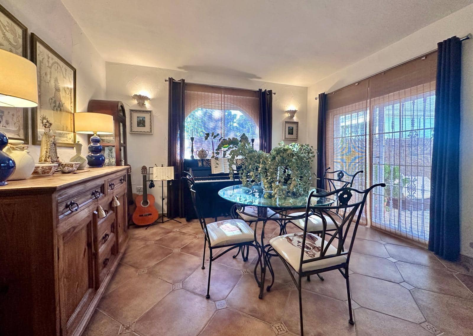 5 Zimmer Villa zu verkaufen in Aspe mit Pool - 397.000 € (Ref: 9601168)