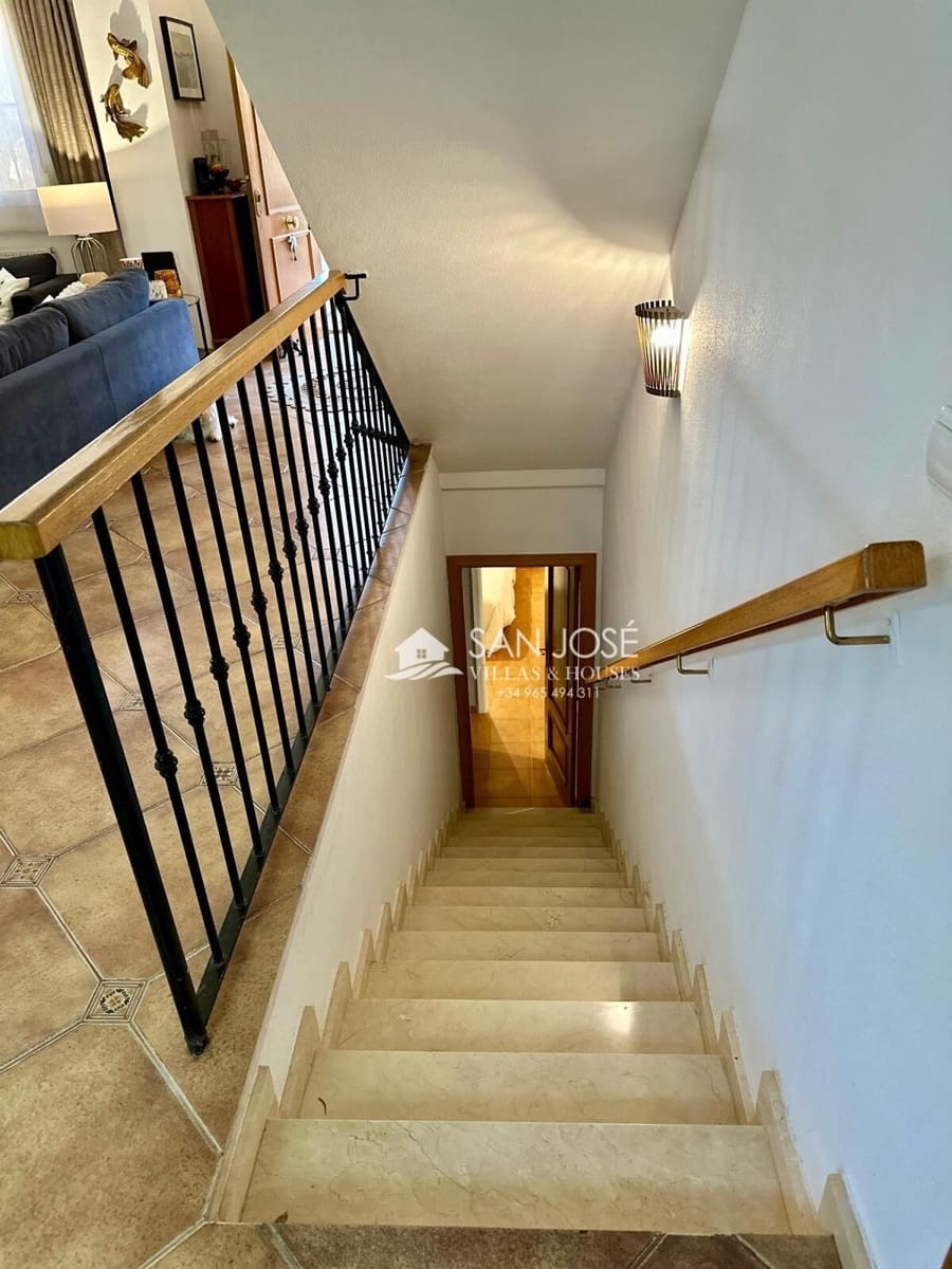 5 bedroom Villa for sale in Aspe with pool - € 374,000 (Ref: 9601168)