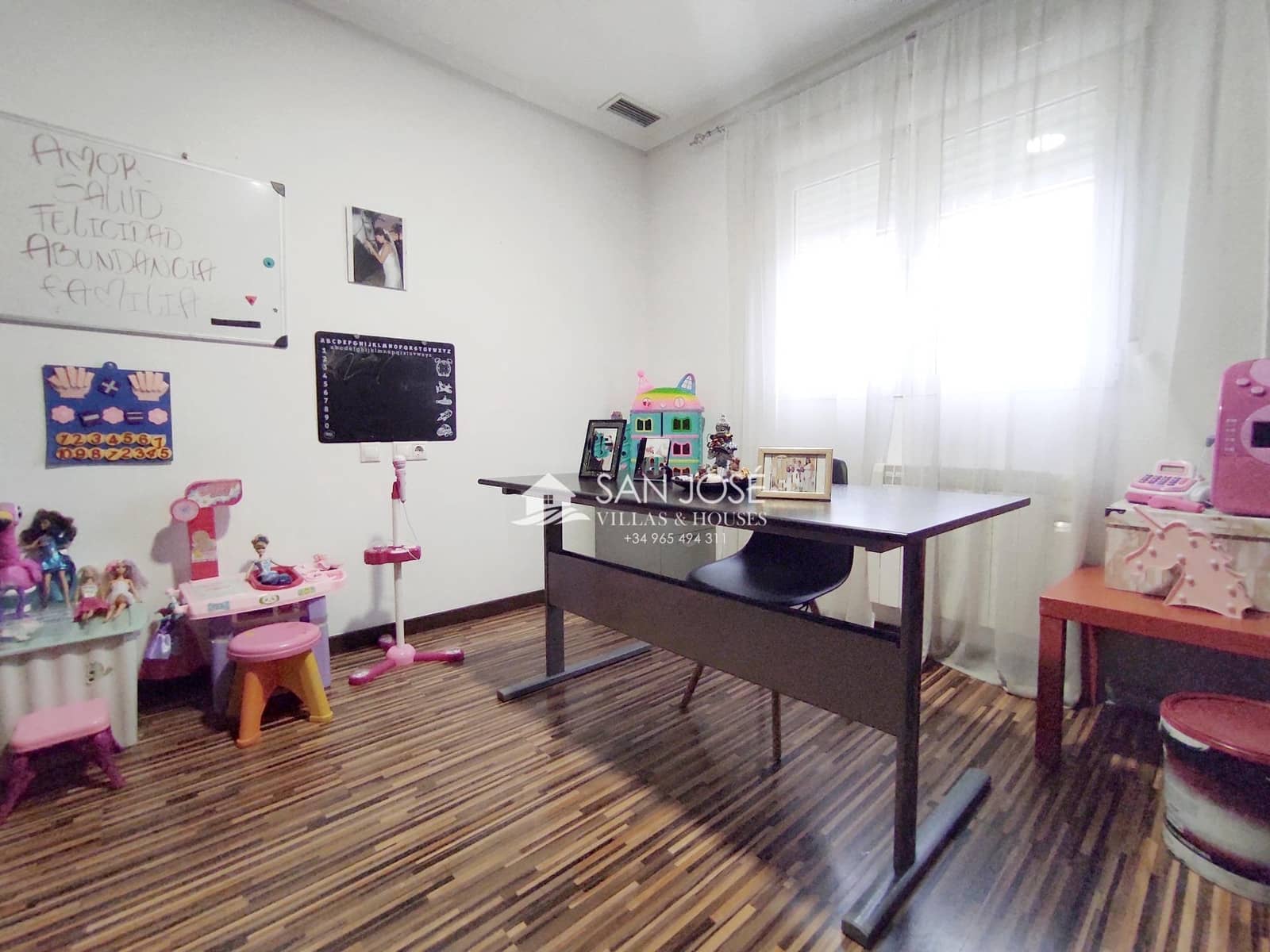 5 sovrum Bungalow till salu i Monforte del Cid med garage - 245 120 € (Ref: 9608257)