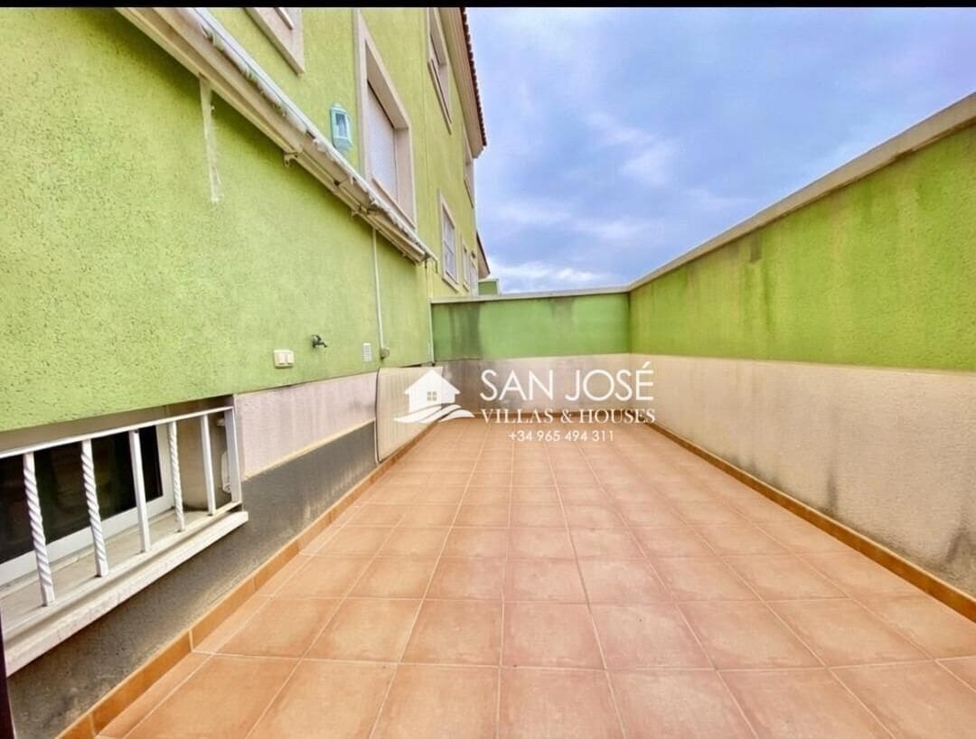 5 bedroom Bungalow for sale in Monforte del Cid with garage - € 245,120 (Ref: 9608257)