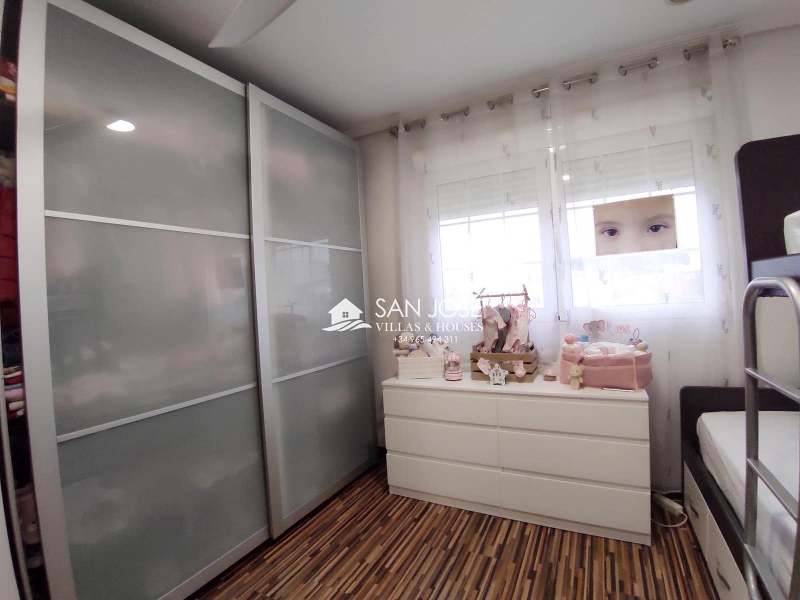 5 bedroom Bungalow for sale in Monforte del Cid with garage - € 245,120 (Ref: 9608257)