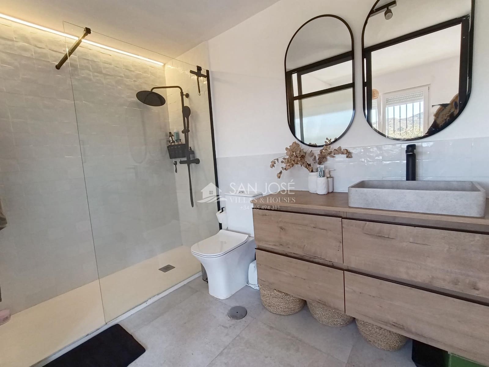 4 makuuhuone Bungalow myytävänä paikassa Monforte del Cid mukana uima-altaan - 320 000 € (Ref: 9625914)