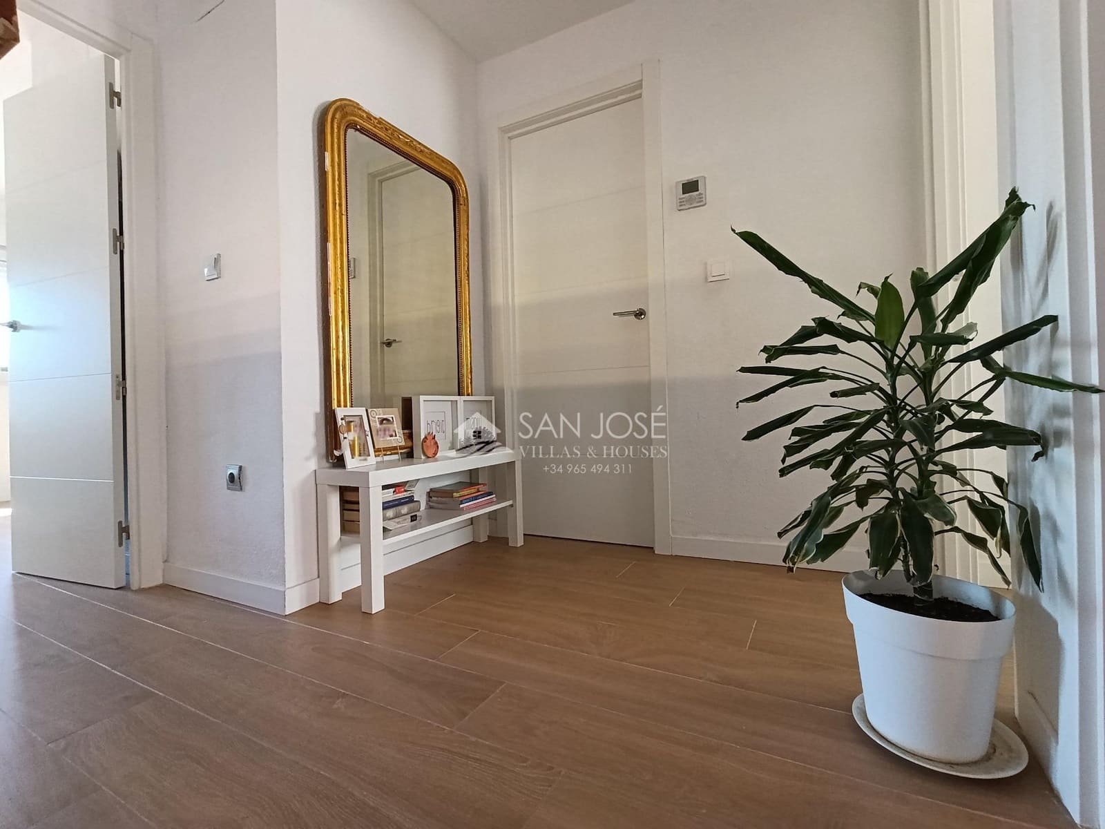 4 makuuhuone Bungalow myytävänä paikassa Monforte del Cid mukana uima-altaan - 320 000 € (Ref: 9625914)