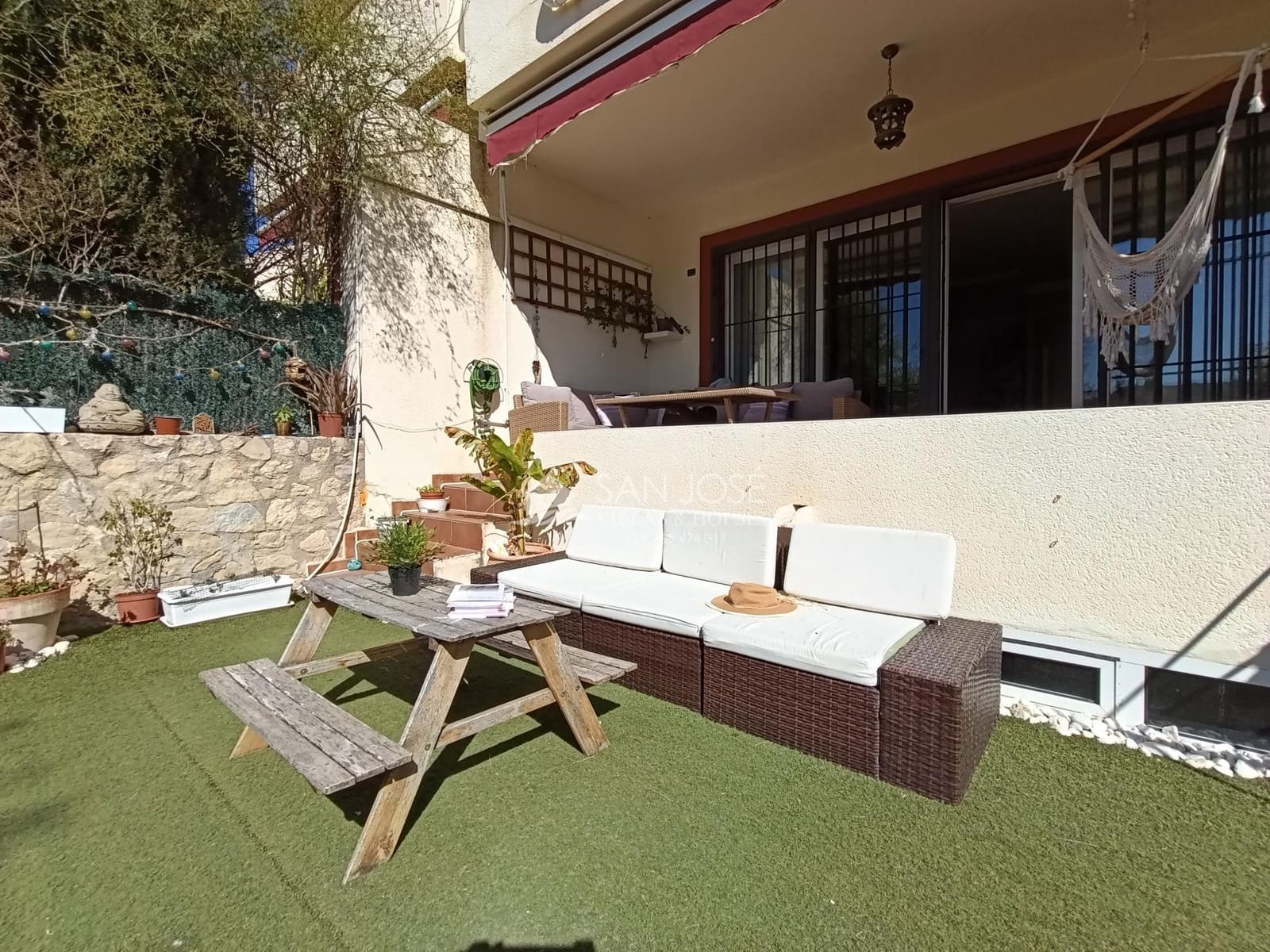 4 makuuhuone Bungalow myytävänä paikassa Monforte del Cid mukana uima-altaan - 320 000 € (Ref: 9625914)