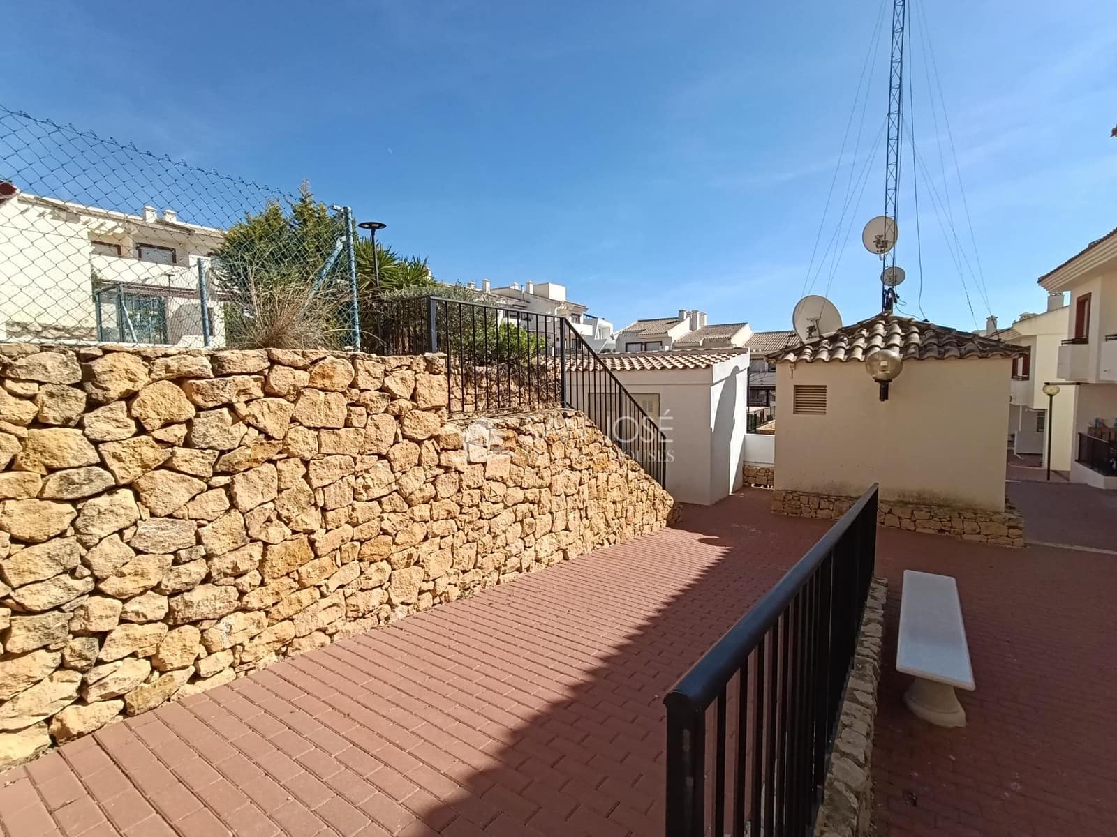 4 makuuhuone Bungalow myytävänä paikassa Monforte del Cid mukana uima-altaan - 320 000 € (Ref: 9625914)