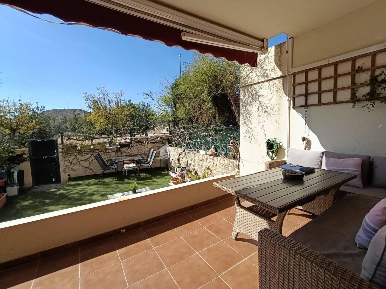 4 makuuhuone Bungalow myytävänä paikassa Monforte del Cid mukana uima-altaan - 320 000 € (Ref: 9625914)