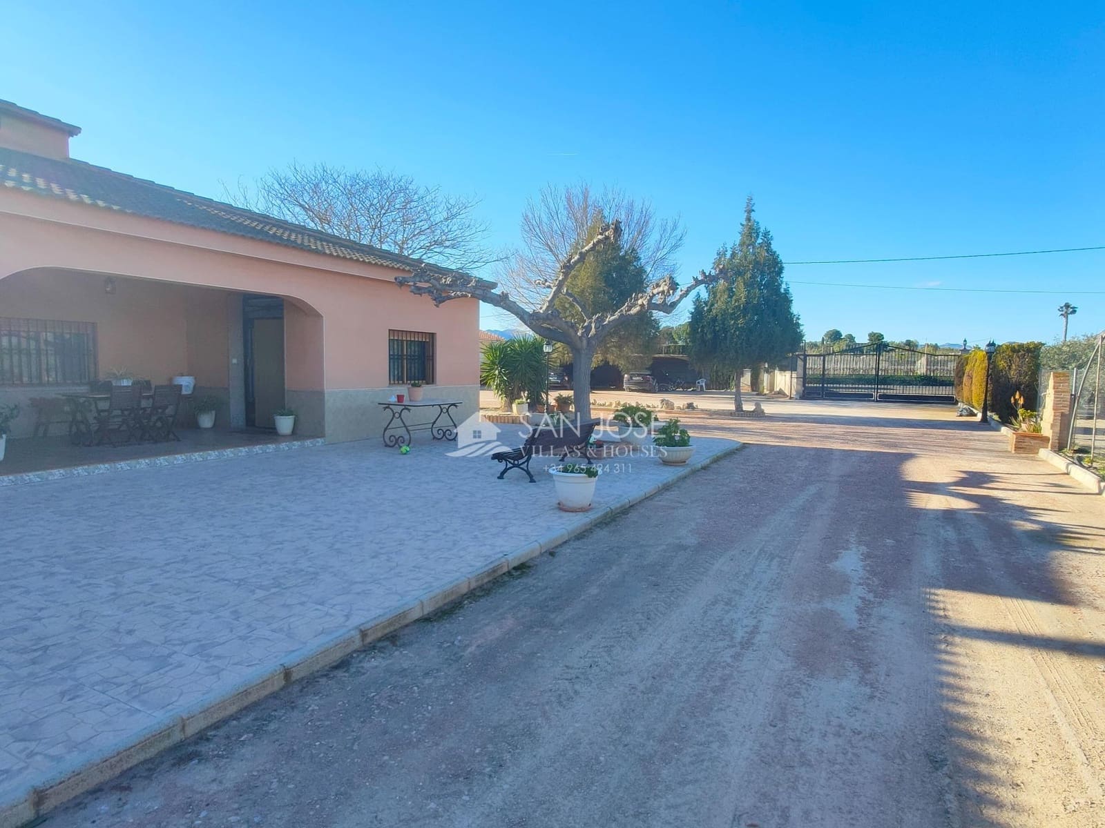 7 soverom Villa til salgs i Novelda med svømmebasseng - € 549 000 (Ref: 9625915)