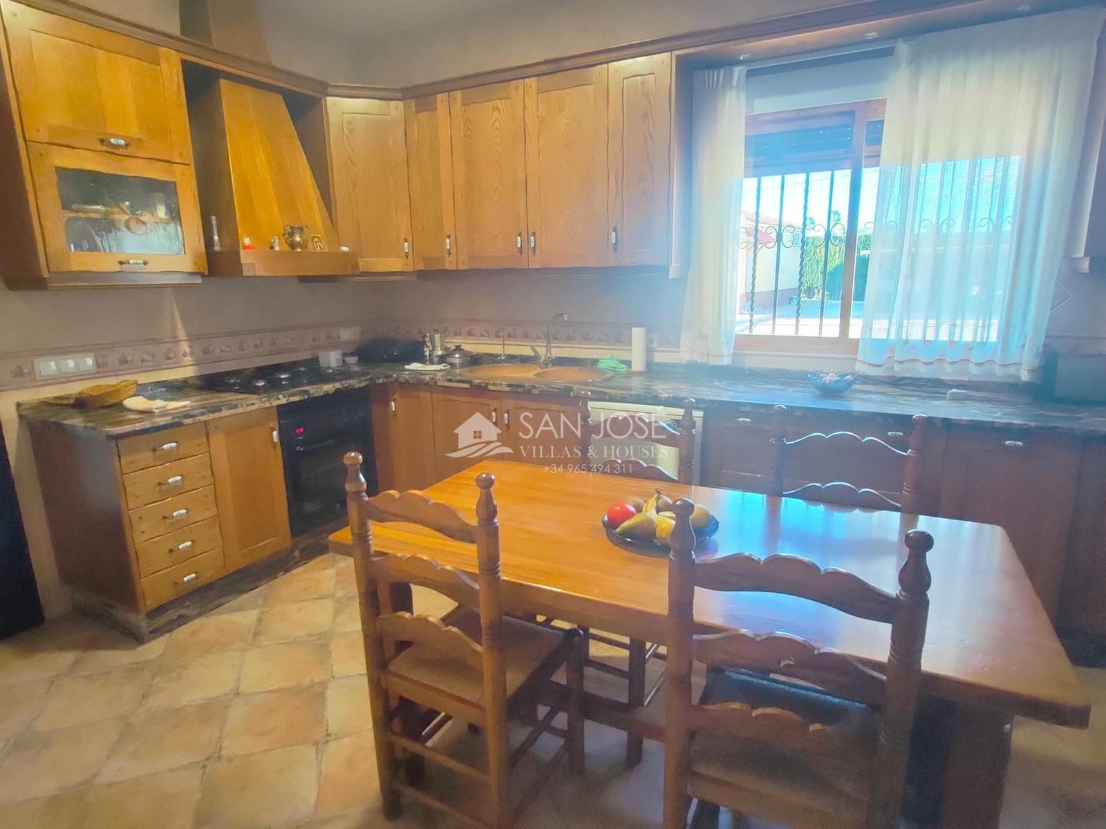 7 soverom Villa til salgs i Novelda med svømmebasseng - € 549 000 (Ref: 9625915)