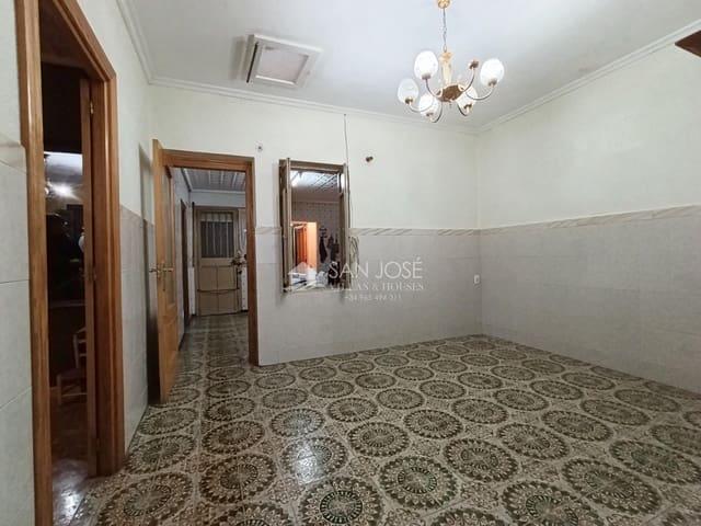 4 camera da letto Villa in vendita in Novelda - 135.000 € (Rif: 9625916)