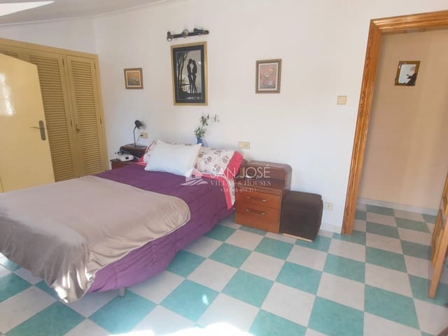 6 slaapkamer Villa te koop in Hondón de las Nieves met zwembad - € 395.000 (Ref: 9645256)