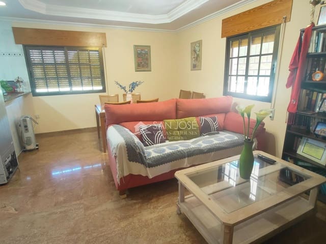 6 slaapkamer Villa te koop in Hondón de las Nieves met zwembad - € 395.000 (Ref: 9645256)