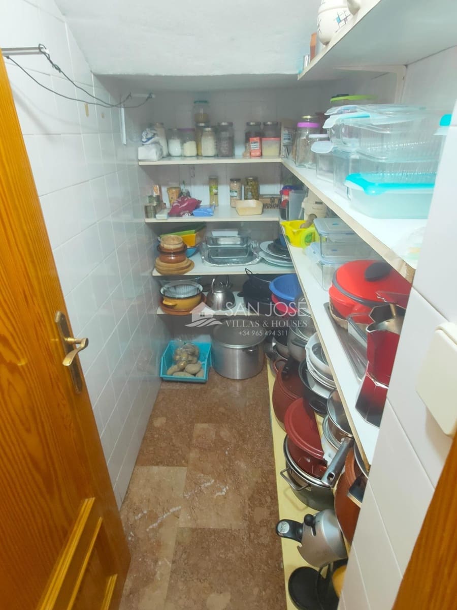 6 slaapkamer Villa te koop in Hondon de las Nieves met zwembad - € 395.000 (Ref: 9645256)