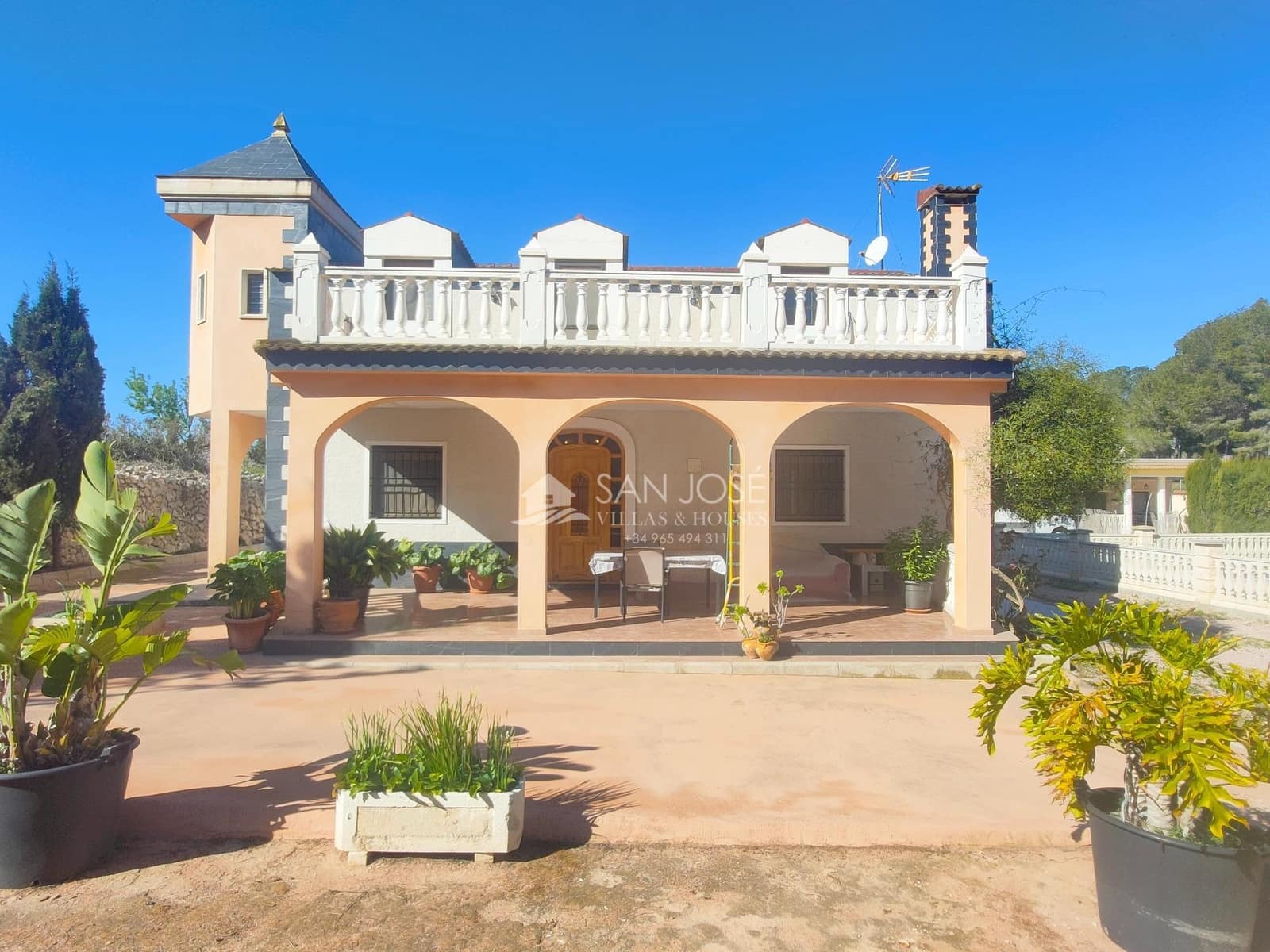 6 slaapkamer Villa te koop in Hondon de las Nieves met zwembad - € 395.000 (Ref: 9645256)