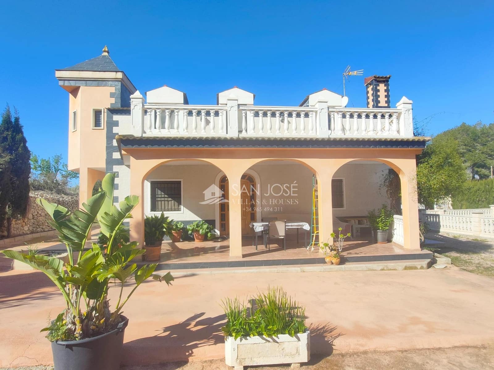 6 slaapkamer Villa te koop in Hondon de las Nieves met zwembad - € 395.000 (Ref: 9645256)