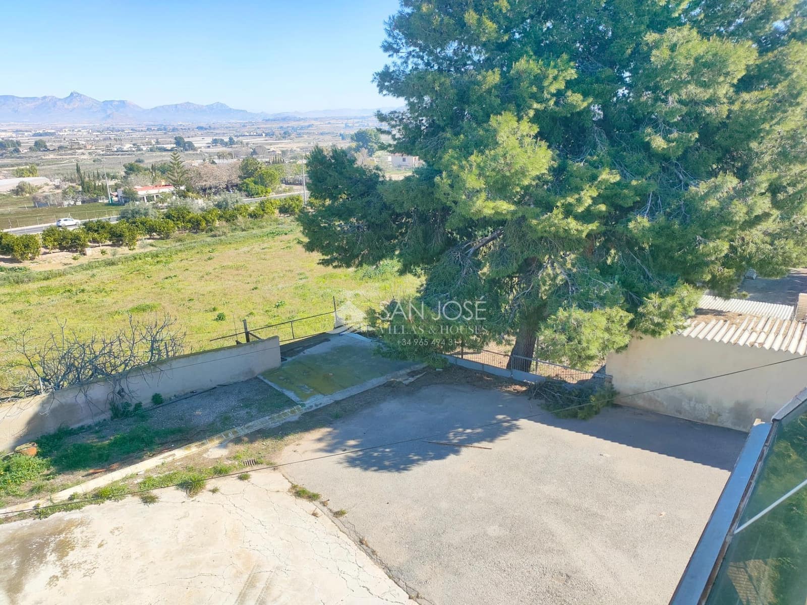 Chalet de 3 habitaciones en Aspe en venta con piscina - 310.890 € (Ref: 9645258)