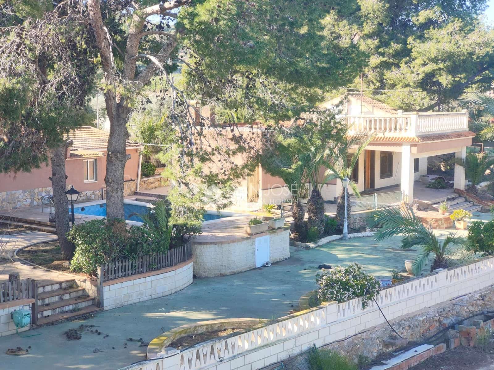 Chalet de 3 habitaciones en Aspe en venta con piscina - 310.890 € (Ref: 9645258)