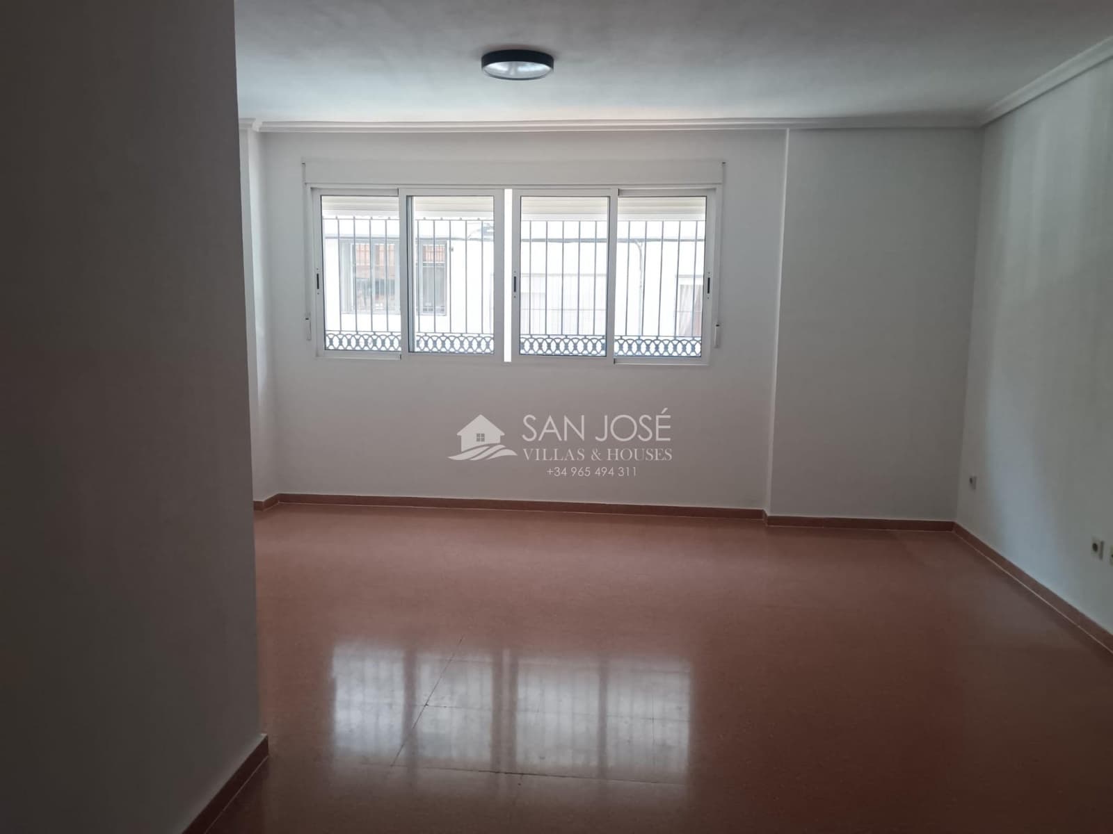 2 makuuhuone Asunto myytävänä paikassa San Vicente / Sant Vicent del Raspeig mukana 
autotalli - 227 260 € (Ref: 9652212)