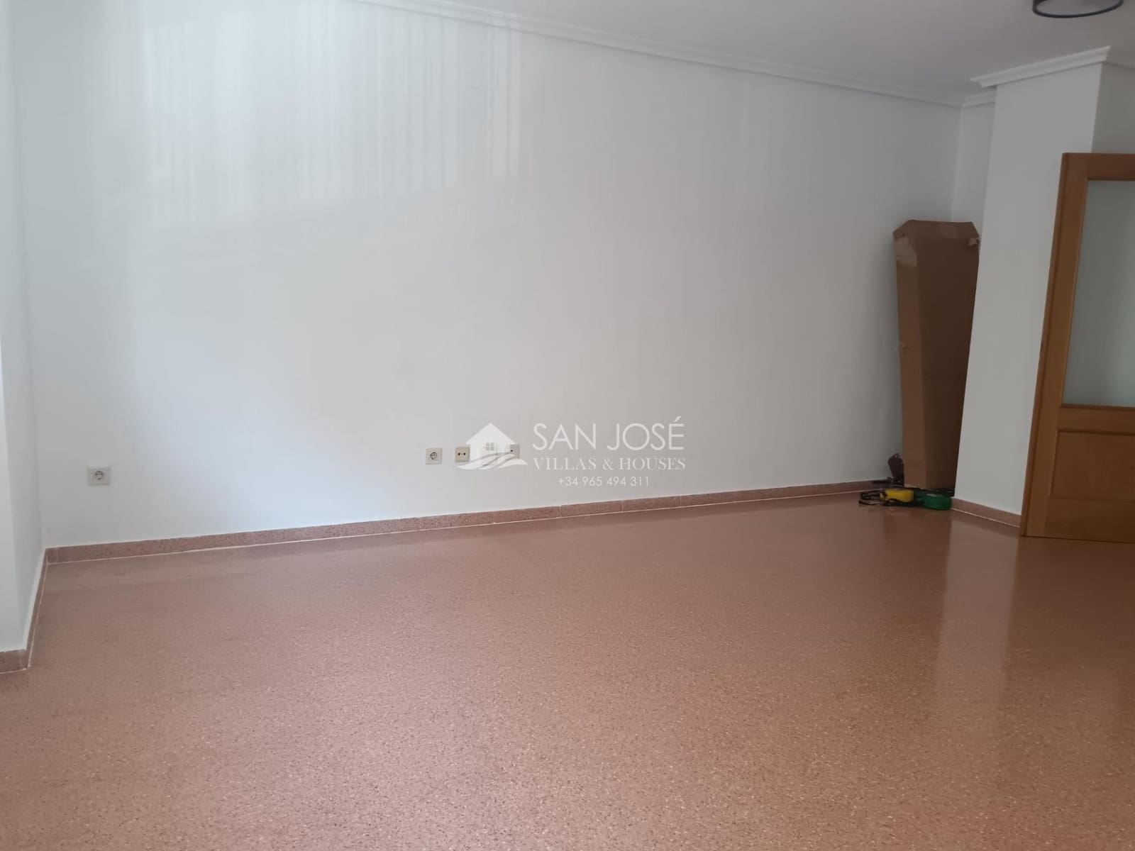 2 makuuhuone Asunto myytävänä paikassa San Vicente / Sant Vicent del Raspeig mukana 
autotalli - 227 260 € (Ref: 9652212)
