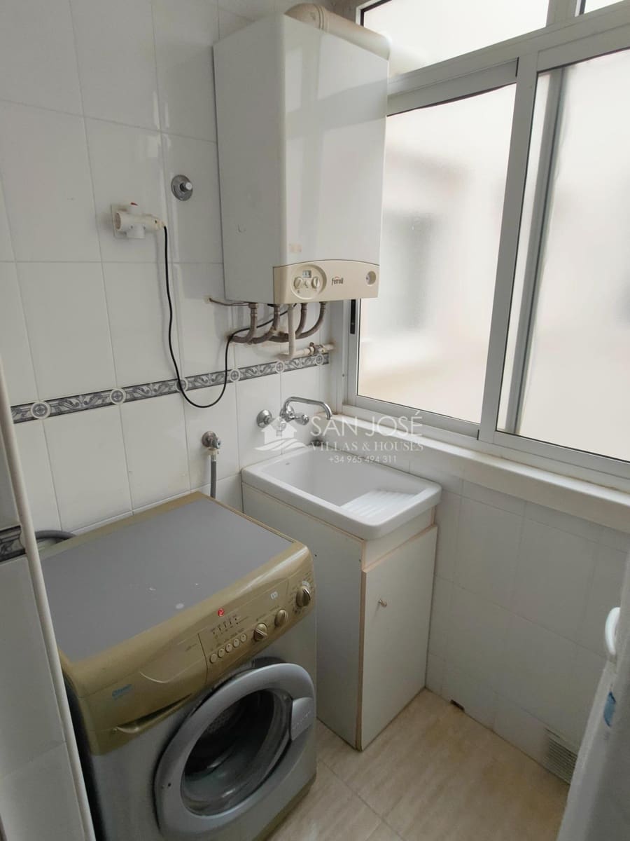 3 makuuhuone Asunto myytävänä paikassa Aspe mukana 
autotalli - 165 000 € (Ref: 9659616)