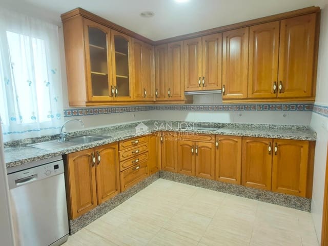 3 bedroom Flat for sale in Aspe with garage - € 165,000 (Ref: 9659616)