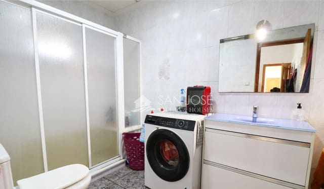 3 Zimmer Villa zu verkaufen in Matola, Elche / Elx mit Garage - 275.000 € (Ref: 9683552)