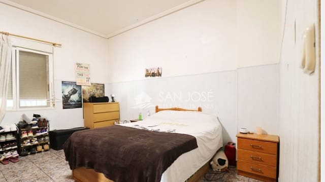 3 Zimmer Villa zu verkaufen in Matola, Elche / Elx mit Garage - 275.000 € (Ref: 9683552)