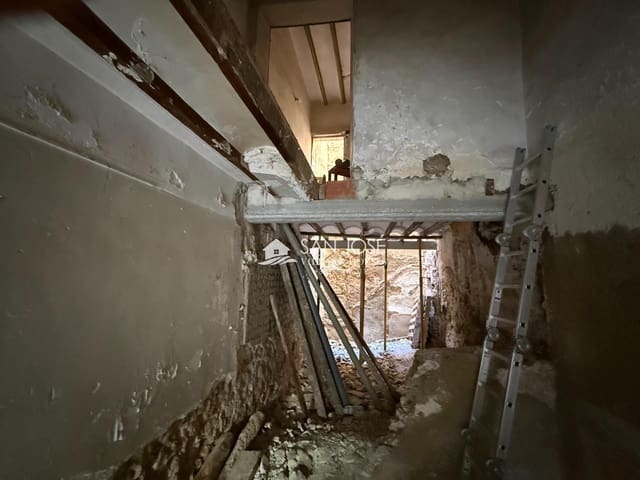 Ruin til salg i Aspe - € 39.010 (Ref: 9683554)