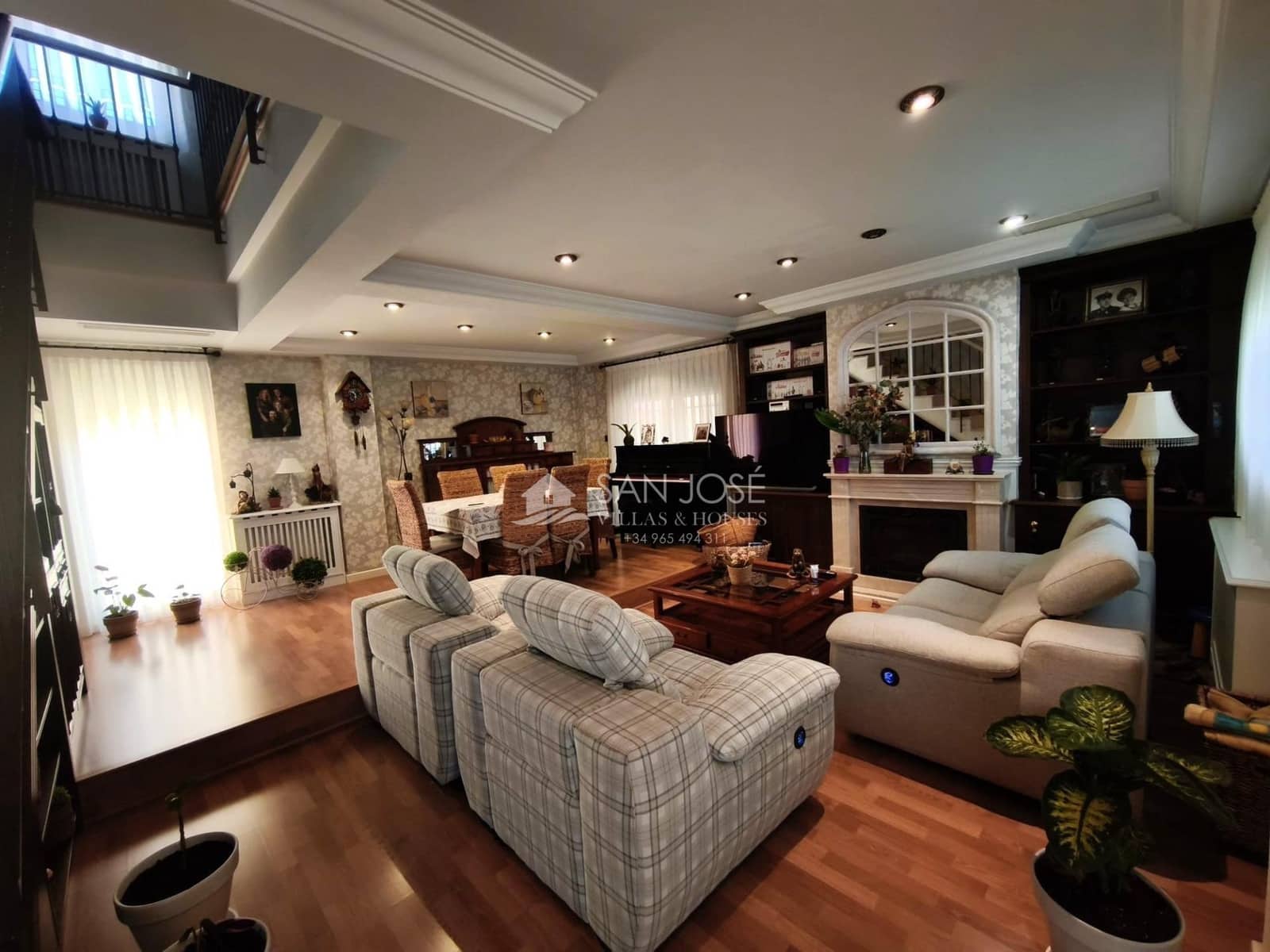 3 bedroom Villa for sale in Aspe with pool garage - € 380,000 (Ref: 9691139)