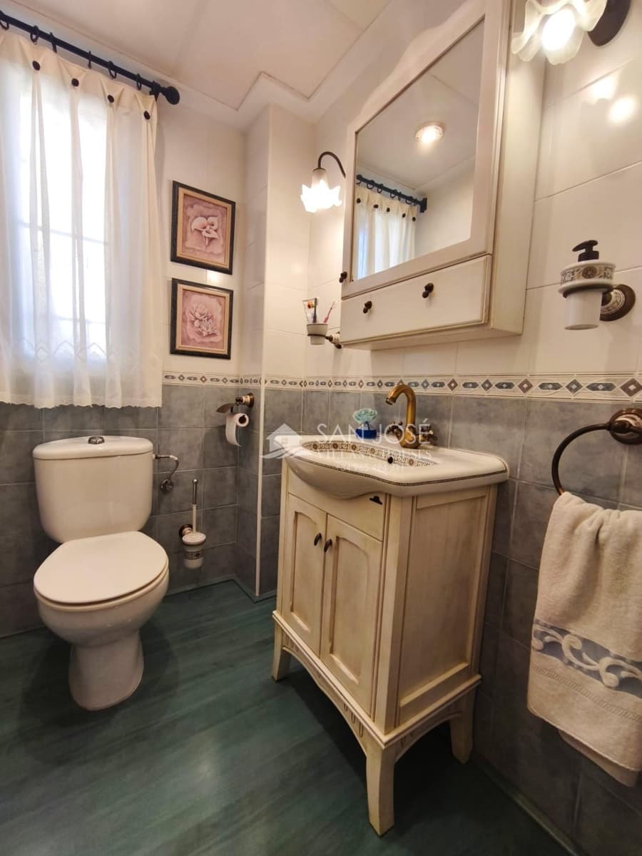 3 bedroom Villa for sale in Aspe with pool garage - € 380,000 (Ref: 9691139)